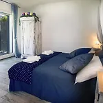 Adeline Bed and Breakfast Dascio