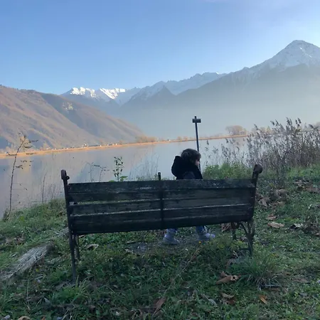Oda ve Kahvaltı Adeline *