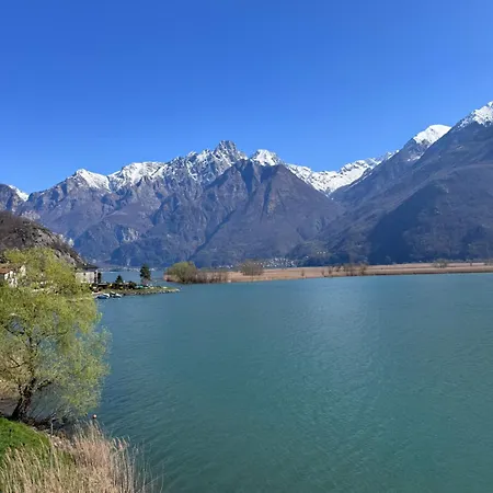 לינה וארוחת בוקר Adeline 3*