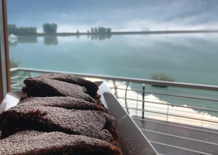 Bed and Breakfast Adeline